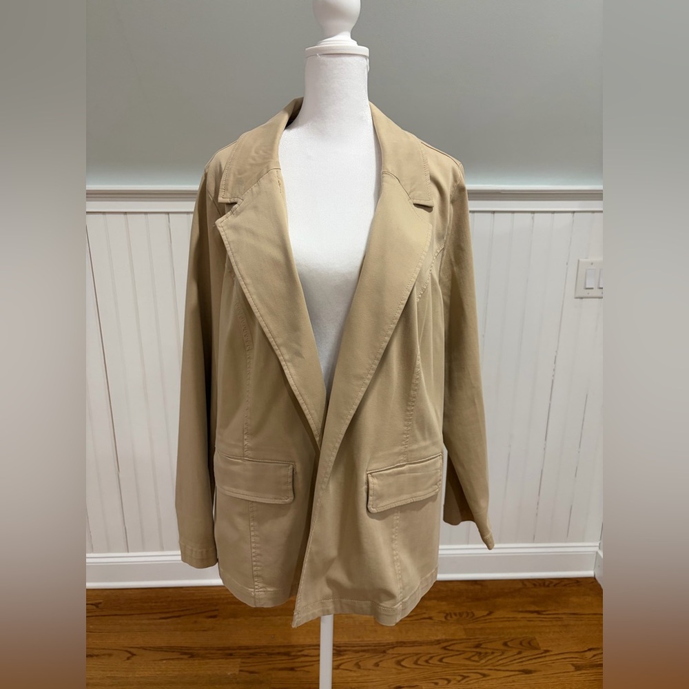Liverpool Fitted Open Front Twill Blazer - Picture 10 of 16